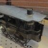 1873年製オベイサント号。蒸気で走るフランス製乗用車の先駆け、博物館に展示された復元モデル。
